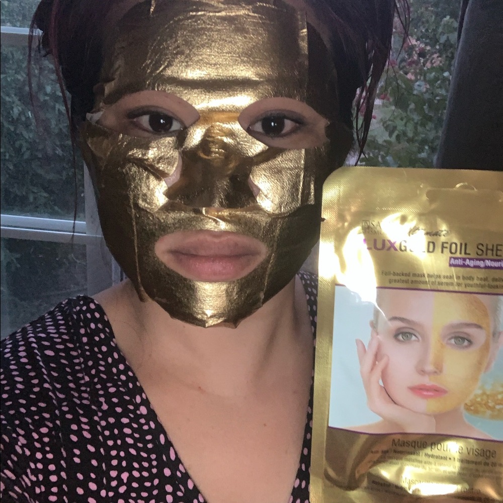 LUX GOLD mask